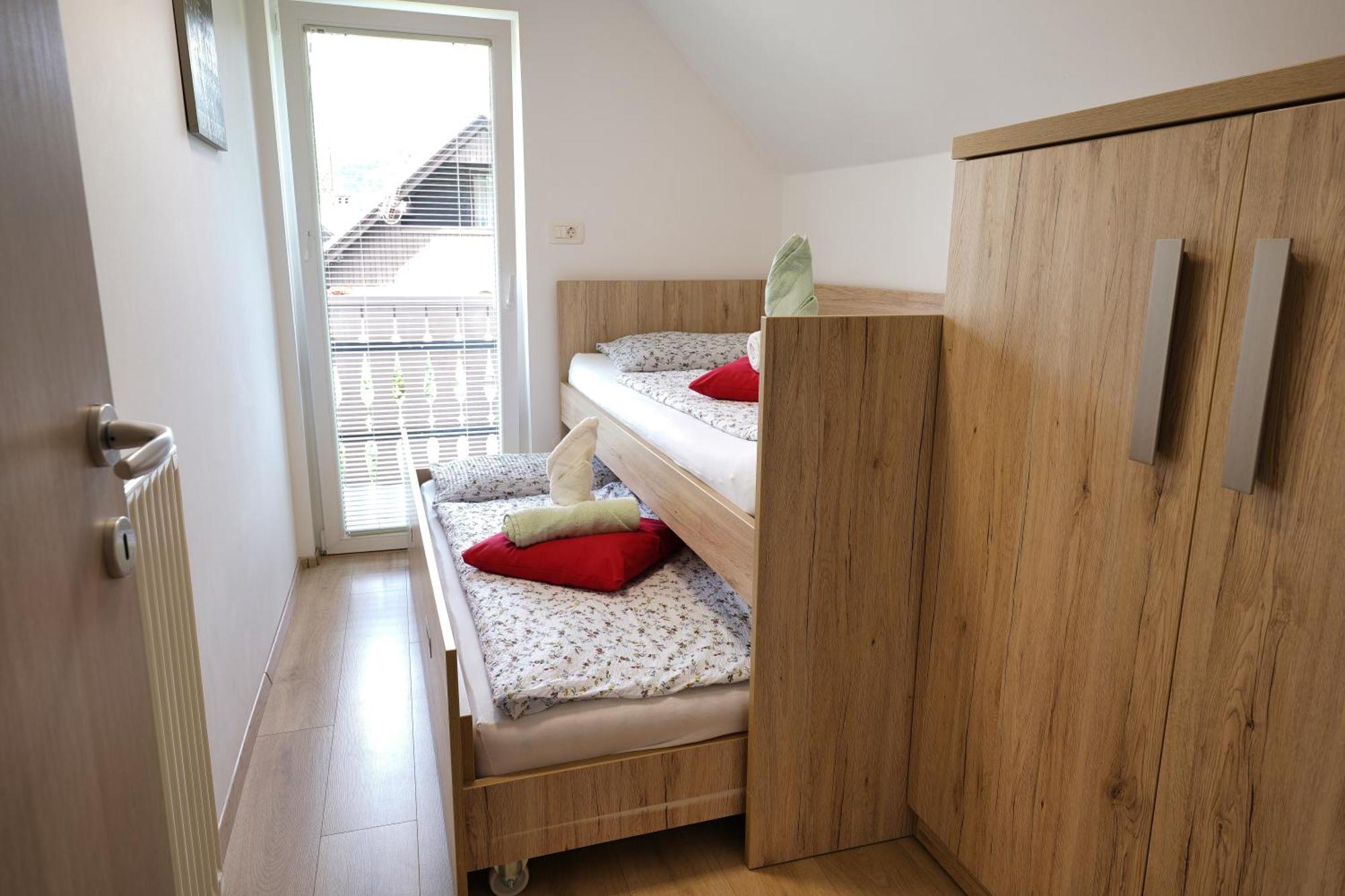 Apartma Simona Бохинь Экстерьер фото